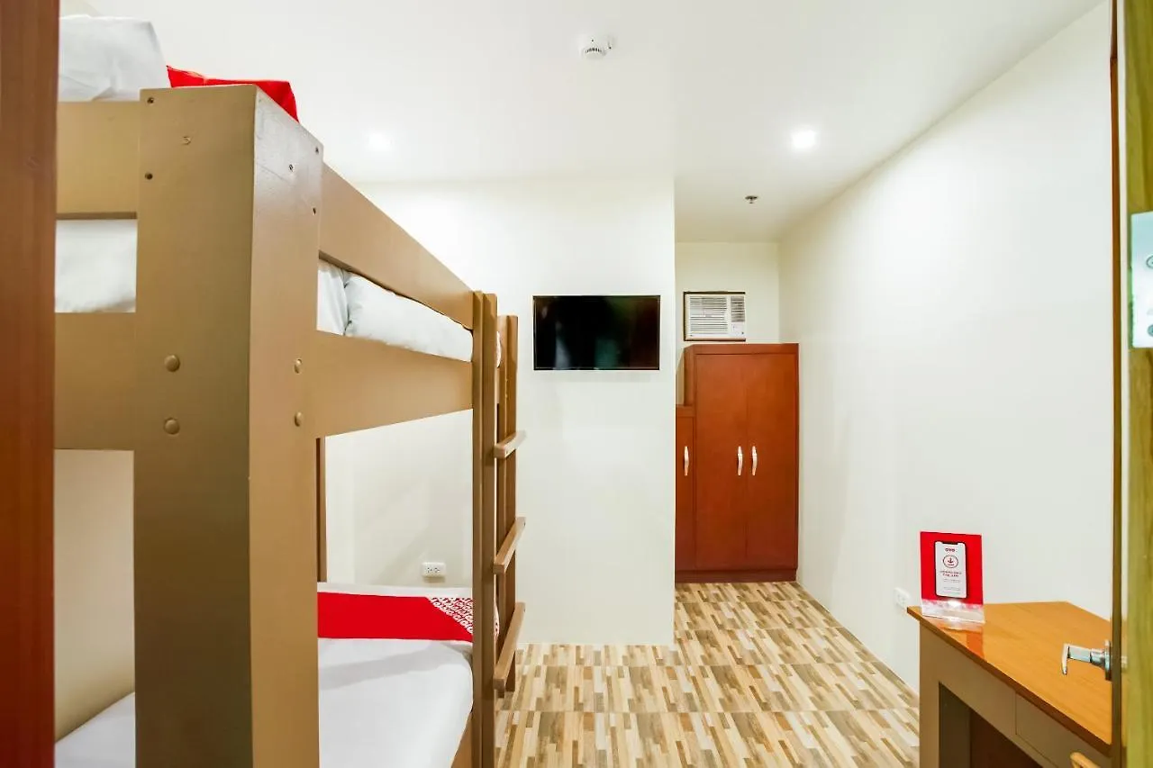 Oyo 421 Deck 360 Dormitel Hotel Davao